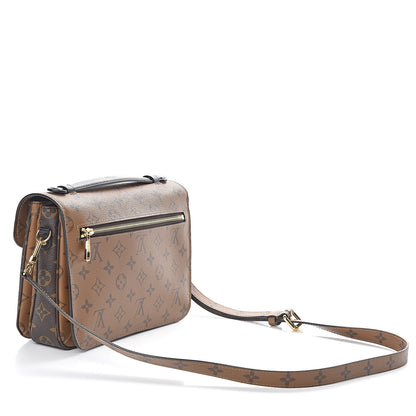 Reverse Monogram Pichette Metis Sold Out Women's Hand Bag