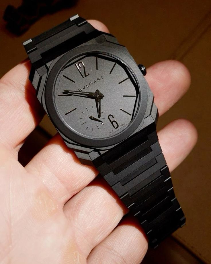 Men Black Patterned Analogue Watch