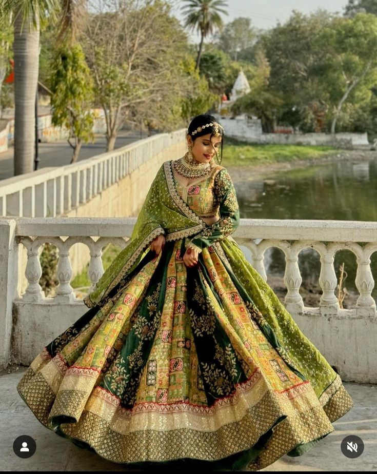 Green Lehenga For Bride Women's Weeding Collection