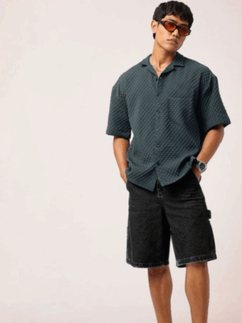 Men Standard Relaxed Fit Cuban Collar Textured Casual Shirt