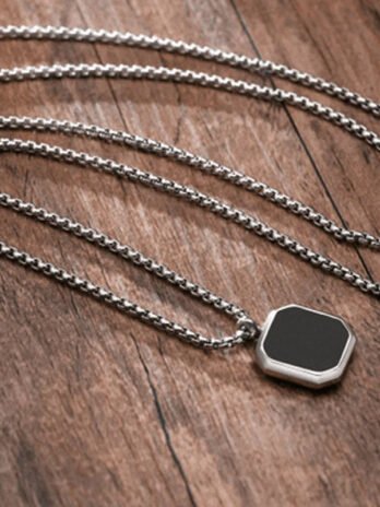 Alloy Pendant with Black Stone & Stainless Steel 24inch Round Box Chain